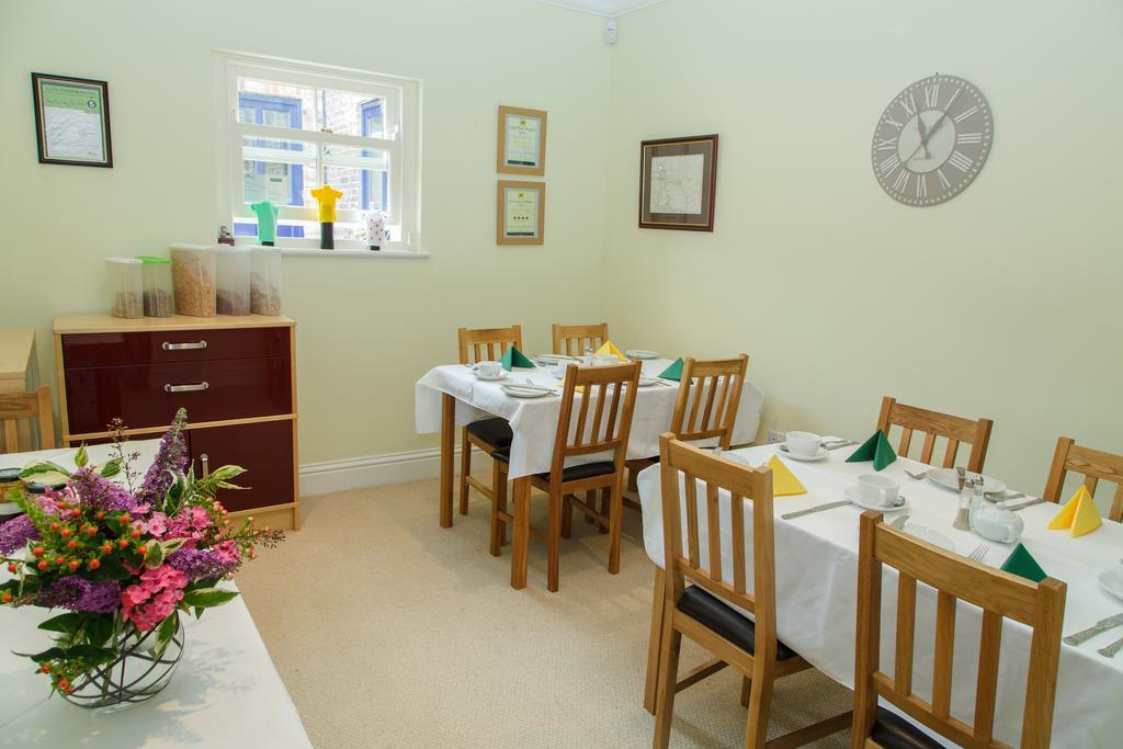 Newsham Grange Farm Bed and Breakfast Thirsk Buitenkant foto