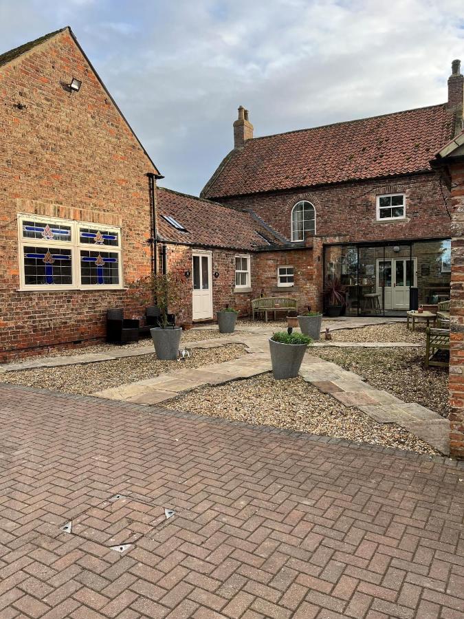 Newsham Grange Farm Bed and Breakfast Thirsk Buitenkant foto