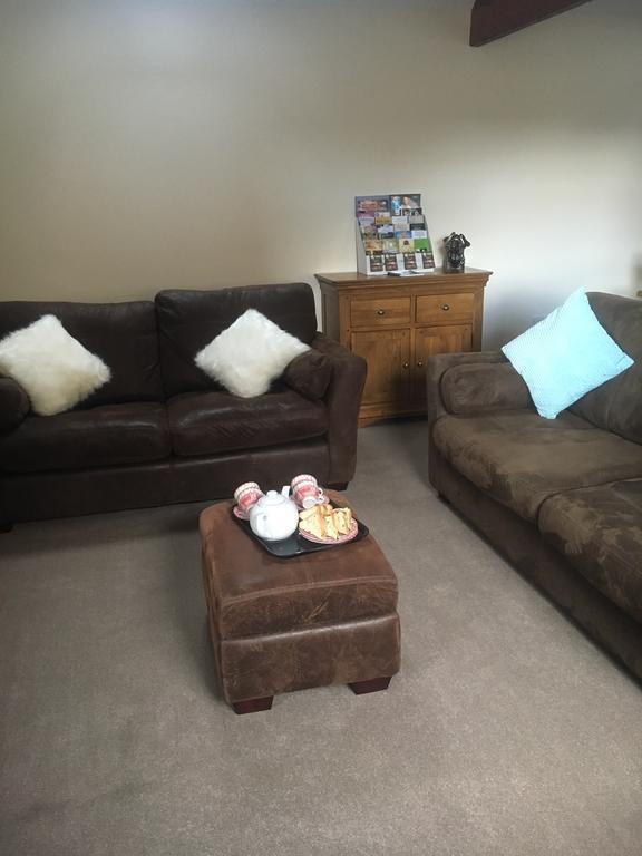 Newsham Grange Farm Bed and Breakfast Thirsk Buitenkant foto